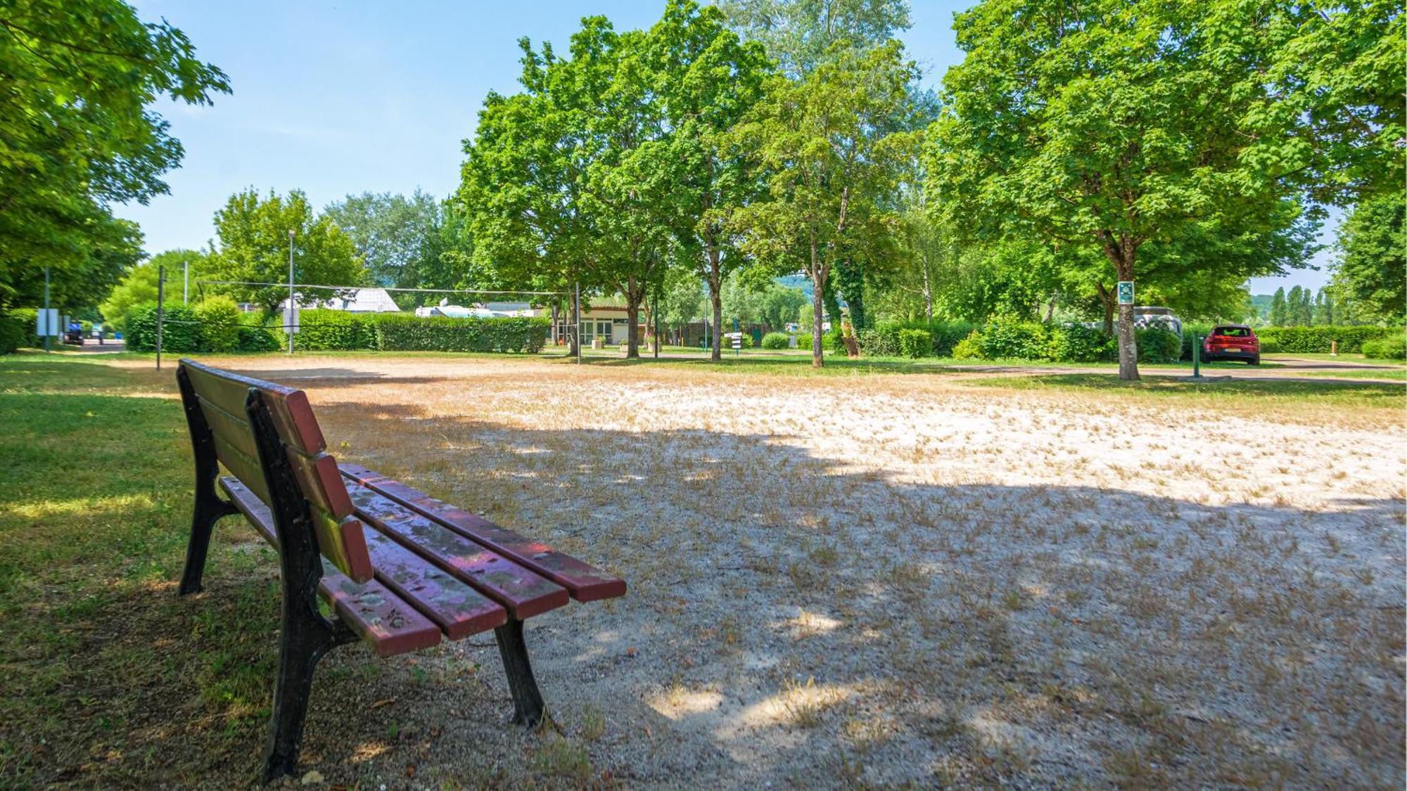 Camping Vesoul Vaivre-et-Montoille Esterno foto