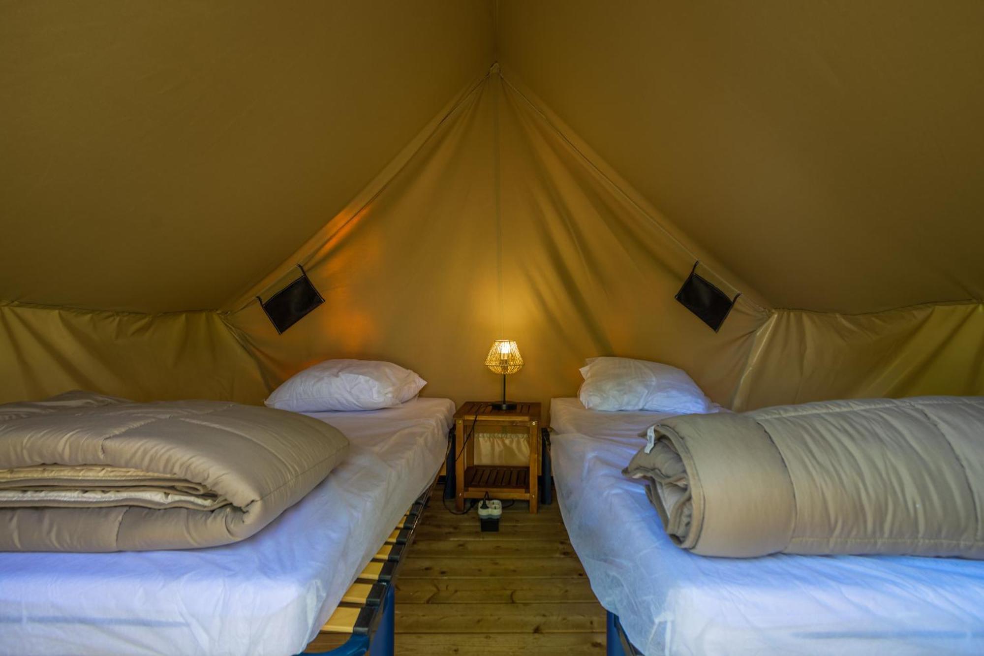 Camping Vesoul Vaivre-et-Montoille Camera foto